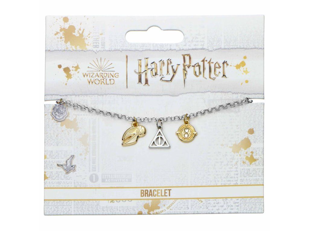 Harry Potter charm karkötő viselve