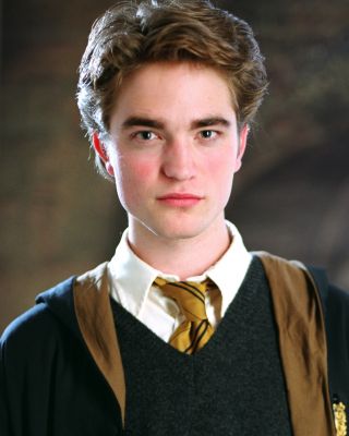 ✨ Ismerkedjetek meg... Robert Pattinsonnal, vagyis Cedric Diggoryval! Amikor Robert Pattinson neve szóba kerül, a legtöbb...